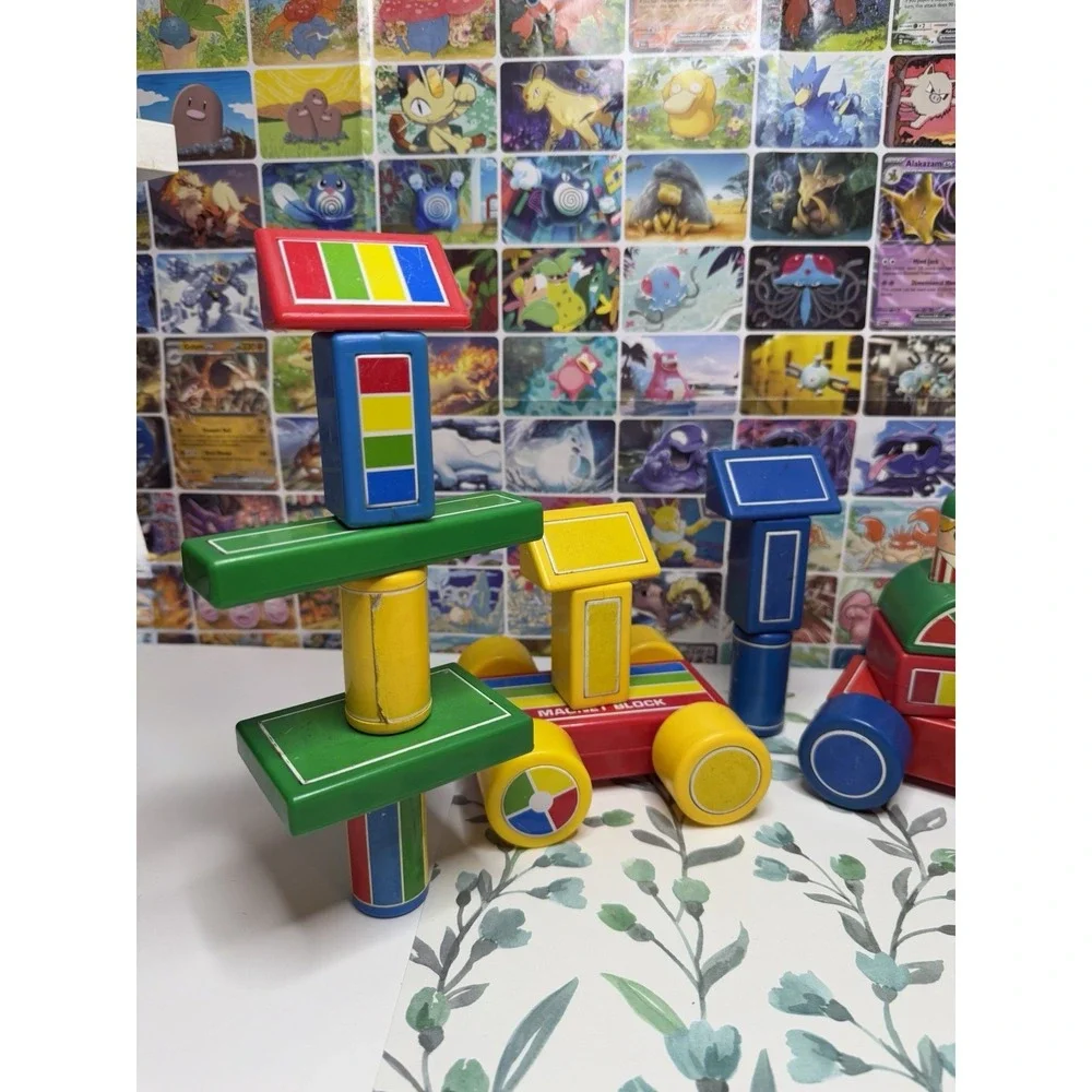 Vintage Hilco Magnetic Blocks Building Set Lot of‎ 29 Pieces Plastic Toys